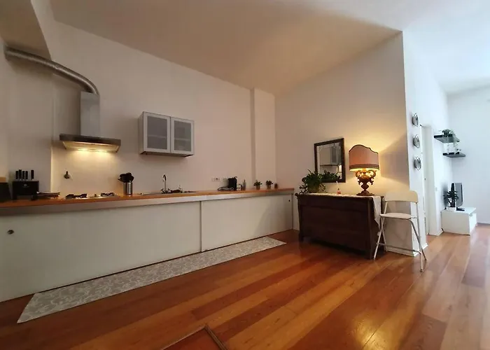 Daisy - City Center Апартаменты Специя